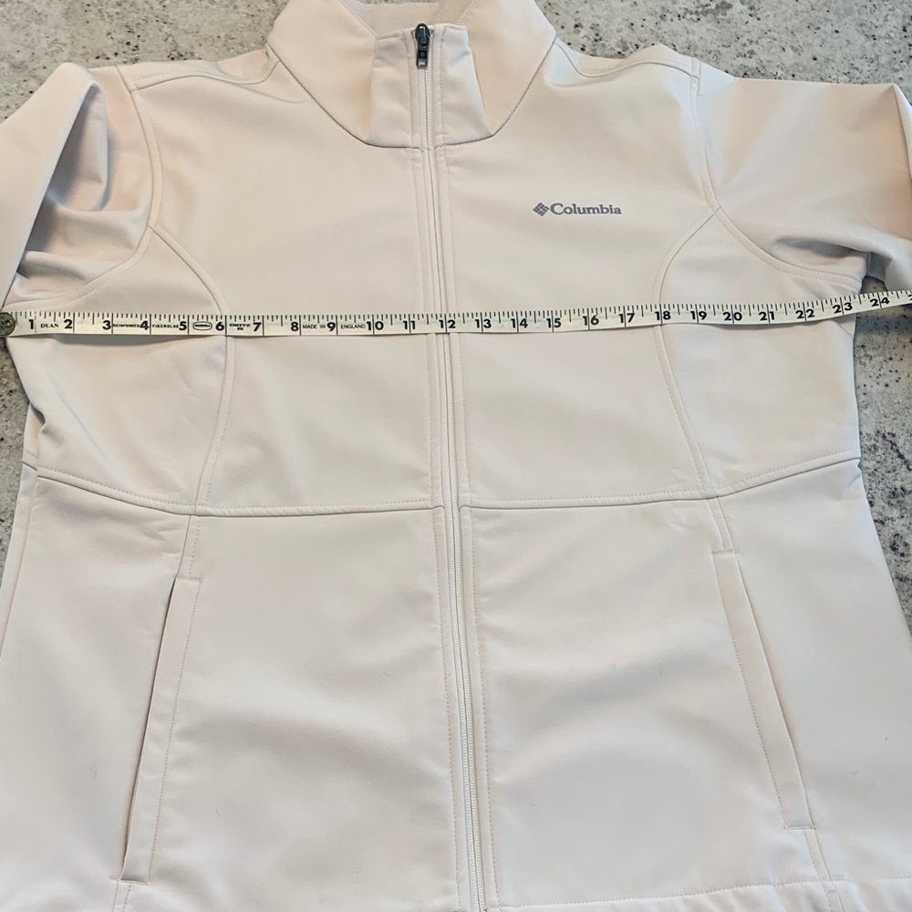 Columbia cream Full-Zip Softshell Jacket - Picture 3 of 8